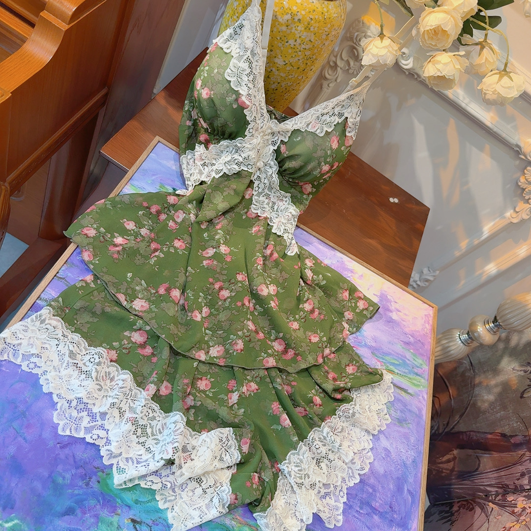 舒适ins碎花家居服小碎花蕾丝高腰性感风时尚纯色睡衣套