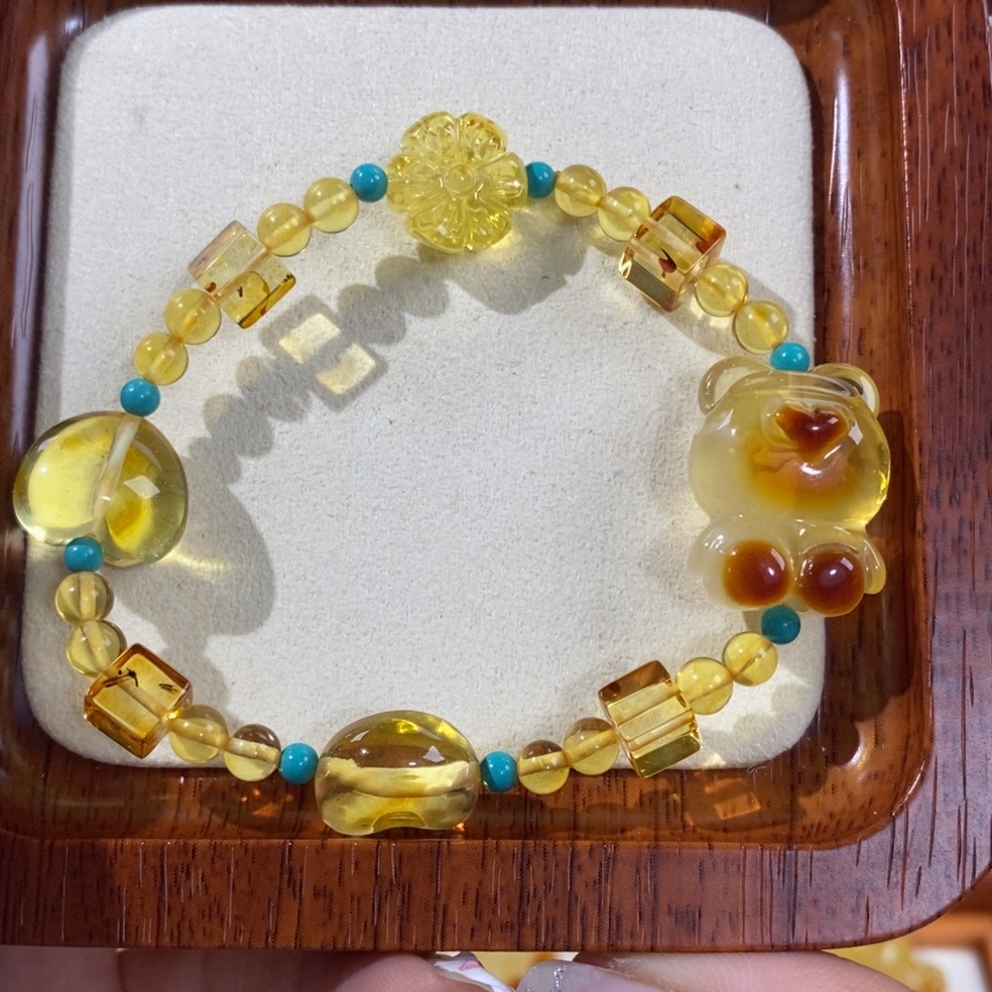 【闪购商品】未镶嵌琥珀裸石定制