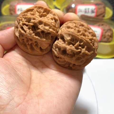 吊坠文玩核桃松*野生龙骨