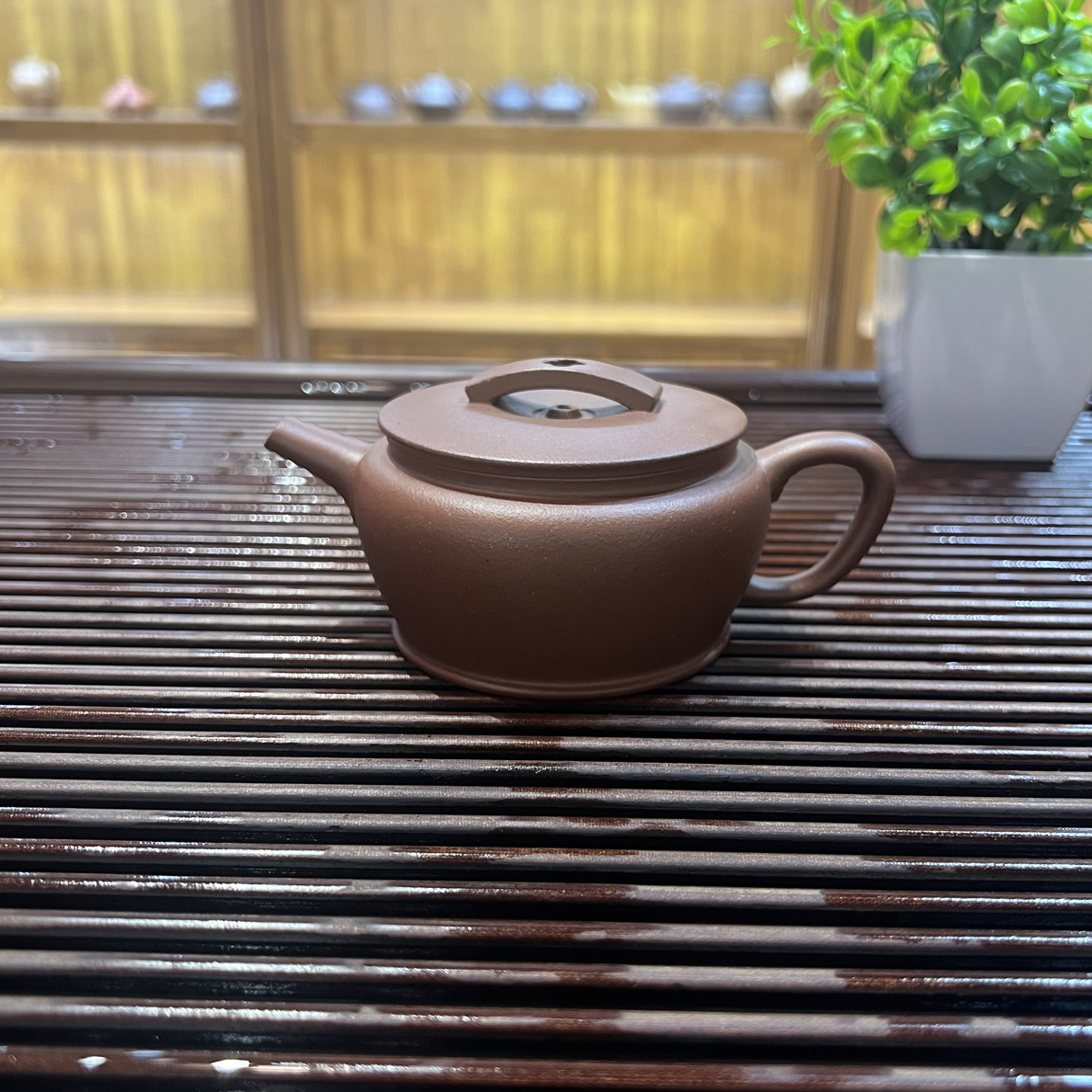 精工半手羊角山紫泥远业汉瓦壶，容量200cc