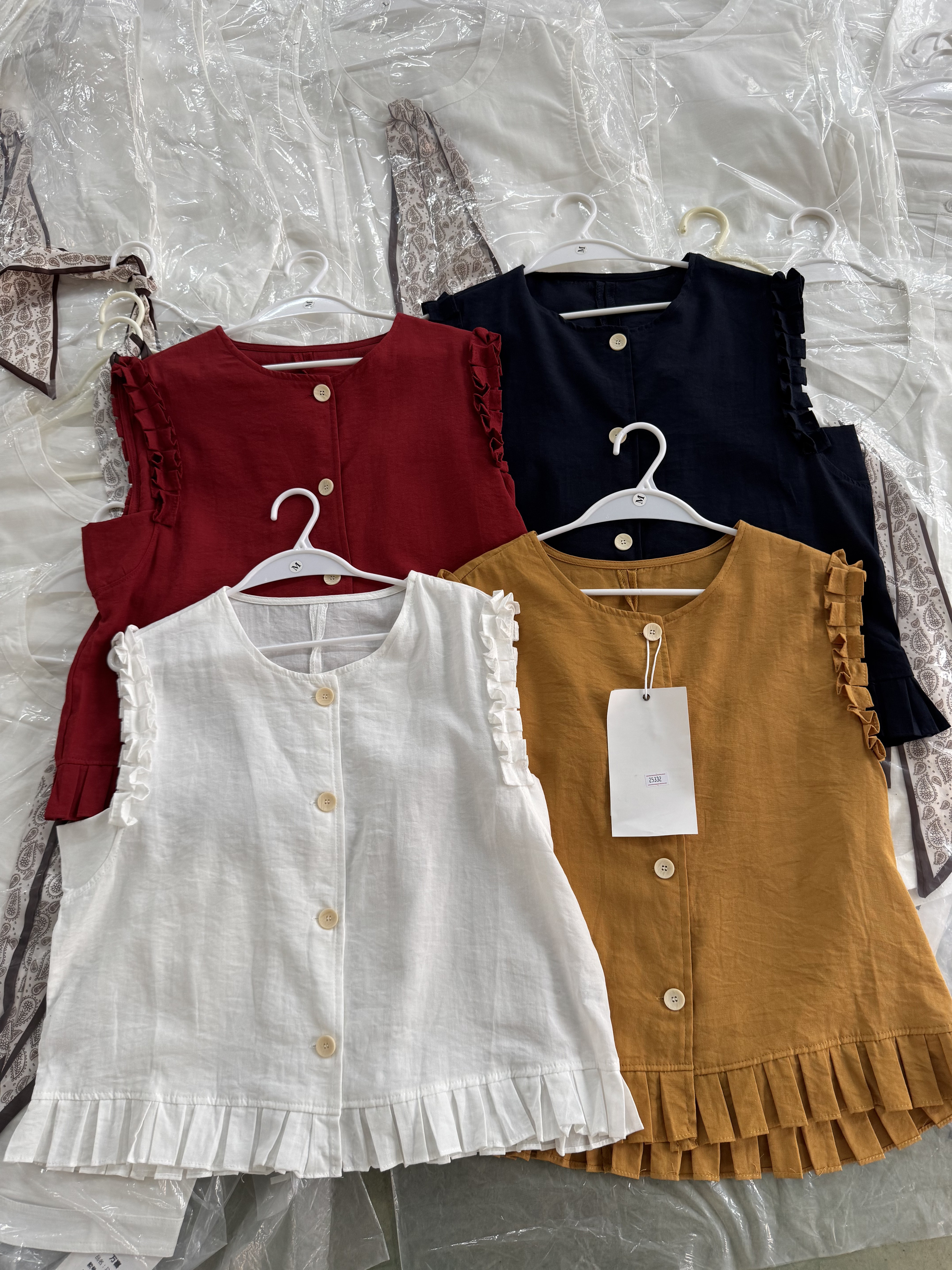 【鞋爱】25332韩版圆领单排扣木耳边无袖马甲夏季新款宽松