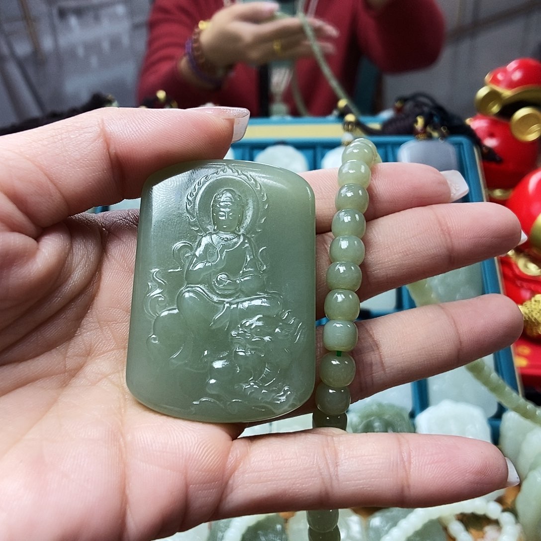 和田玉颈饰未镶嵌调****@