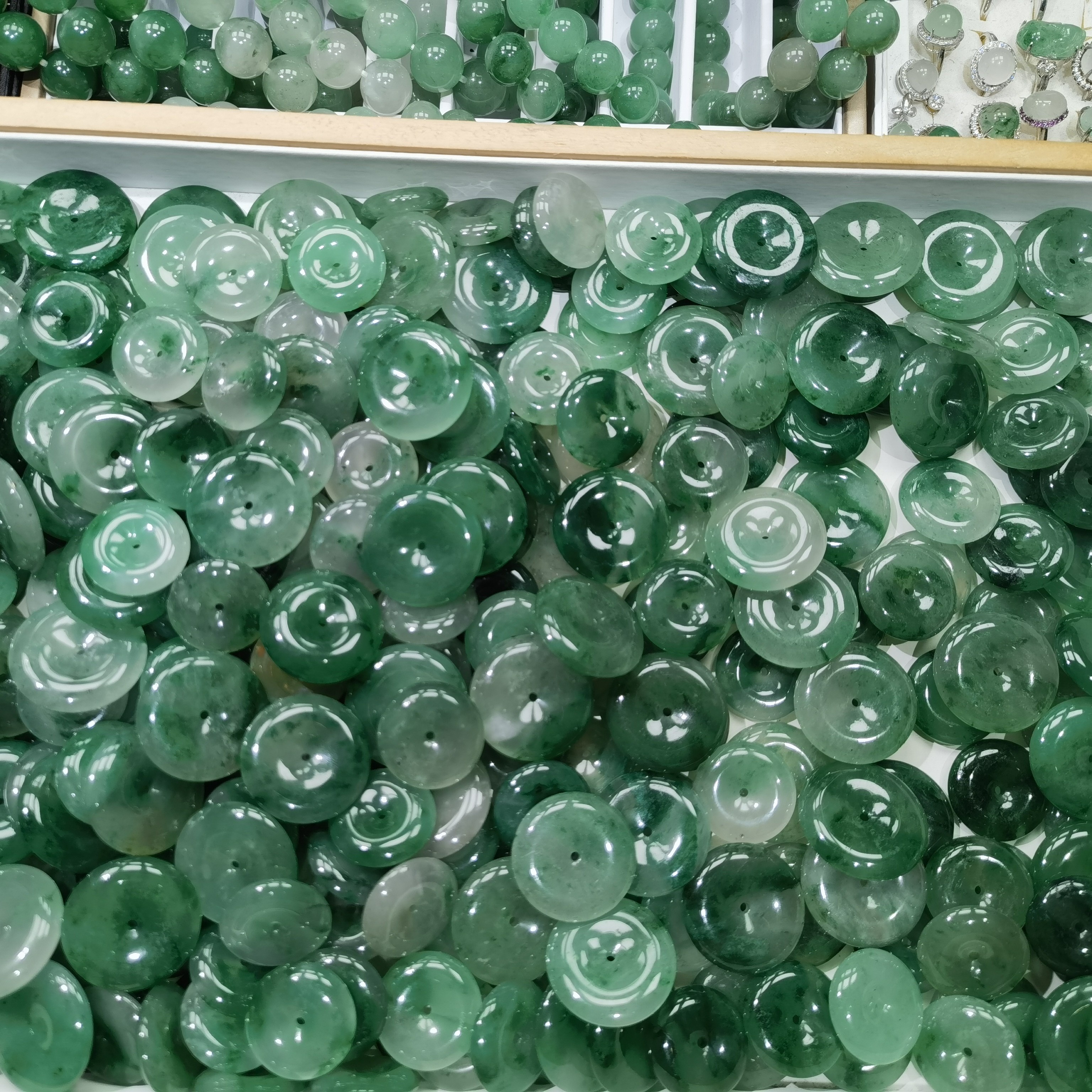 天然玉石非洲翠25-30mm（多样性发货其一）