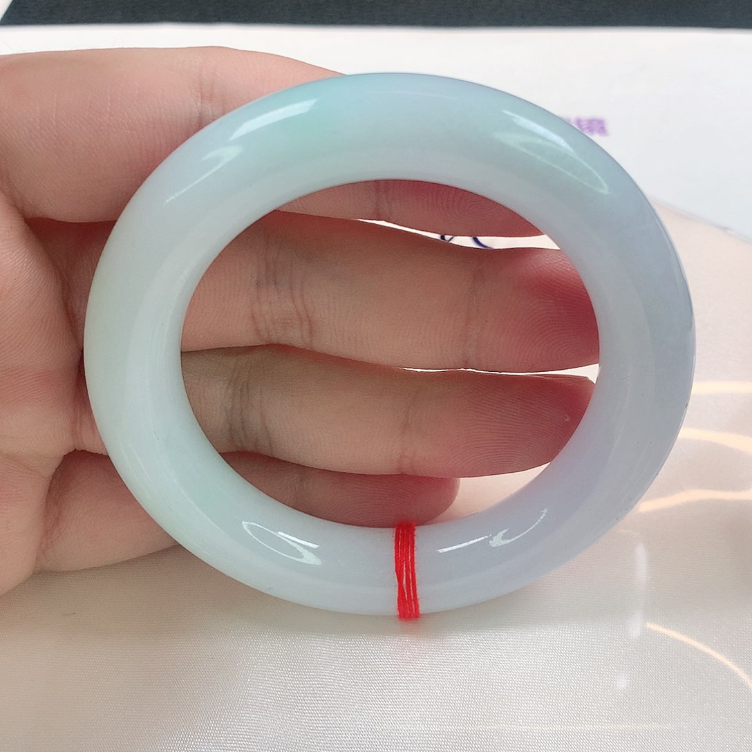 翡翠未镶嵌手镯（圆镯）316号