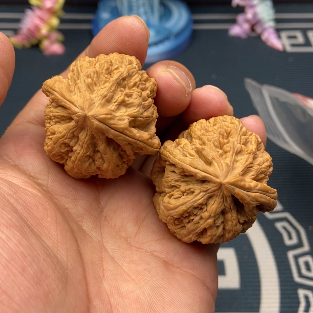 吊坠文玩核桃大粗筋