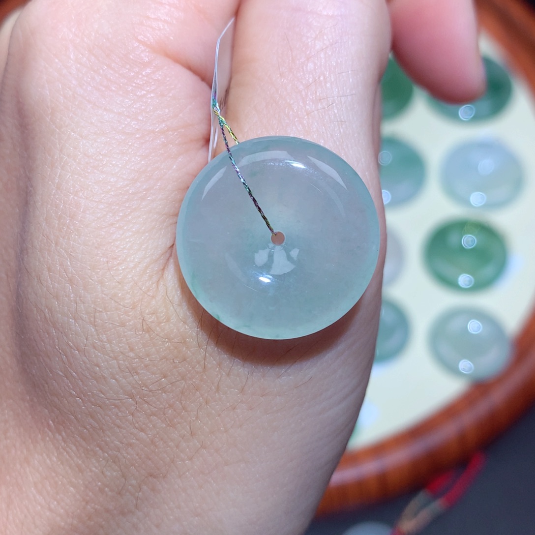 翡翠未镶嵌颈饰翡翠吊坠5