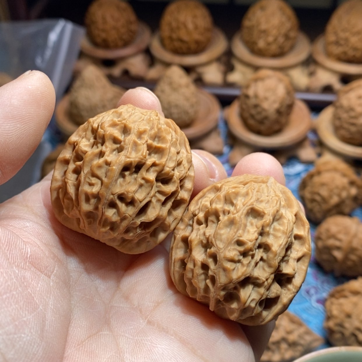 【闪购商品】文玩核桃吊坠核豚