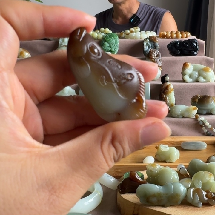 手链未镶嵌和田玉（糖玉）