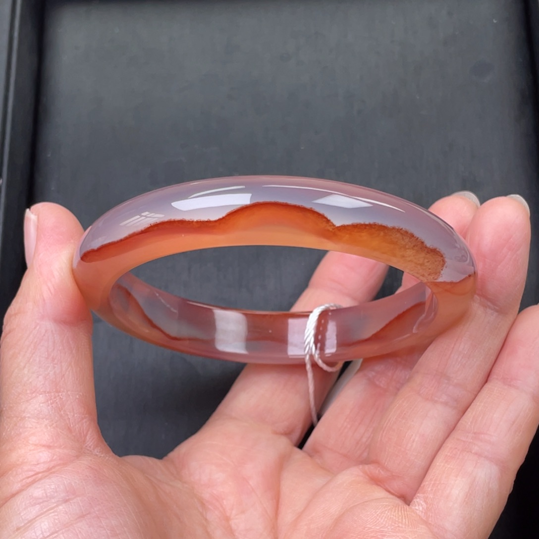 玛瑙/玉髓手镯未镶嵌64圈口