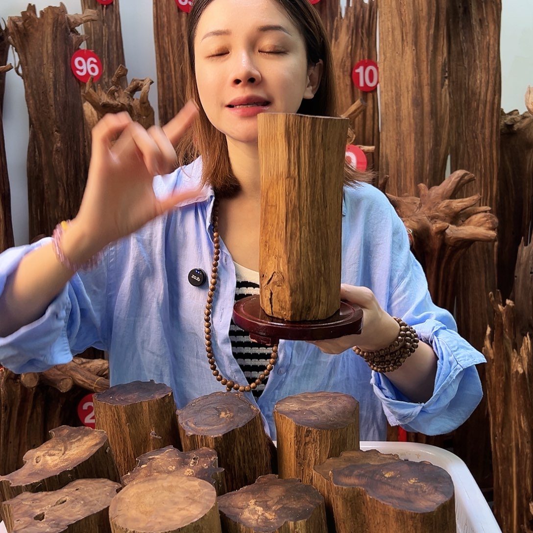 沉香碎屑沉香天然沉香原材料高品质