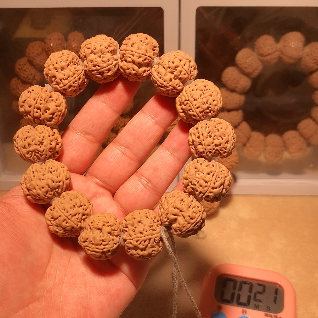 金刚菩提吊坠R*1。     