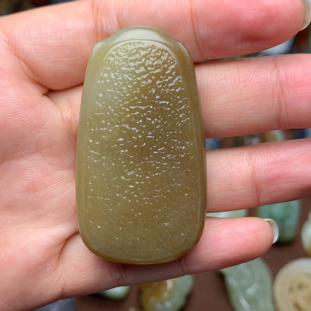 和田玉挂件未镶嵌