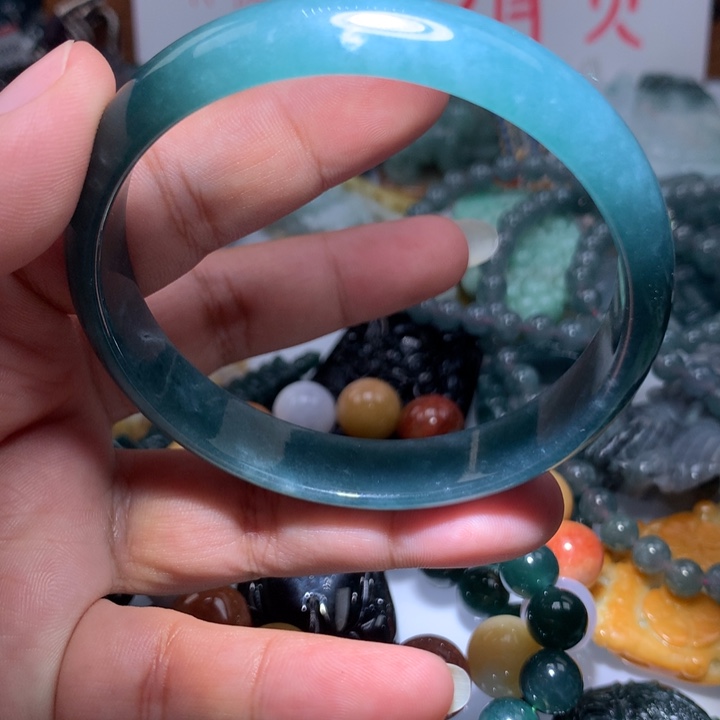 翡翠颈饰未镶嵌保真天然A货翡翠58.9