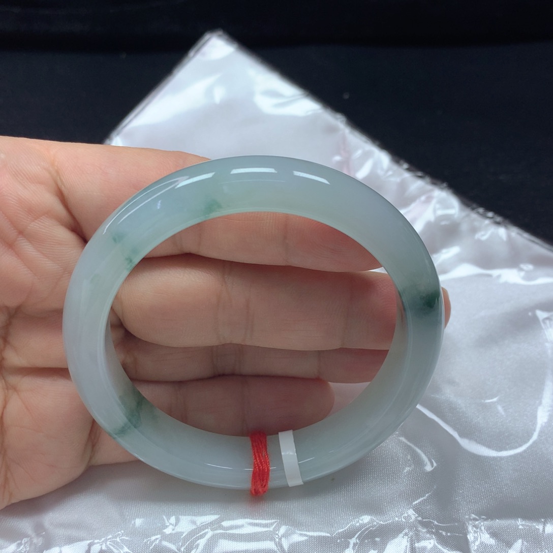 翡翠未镶嵌手镯5758