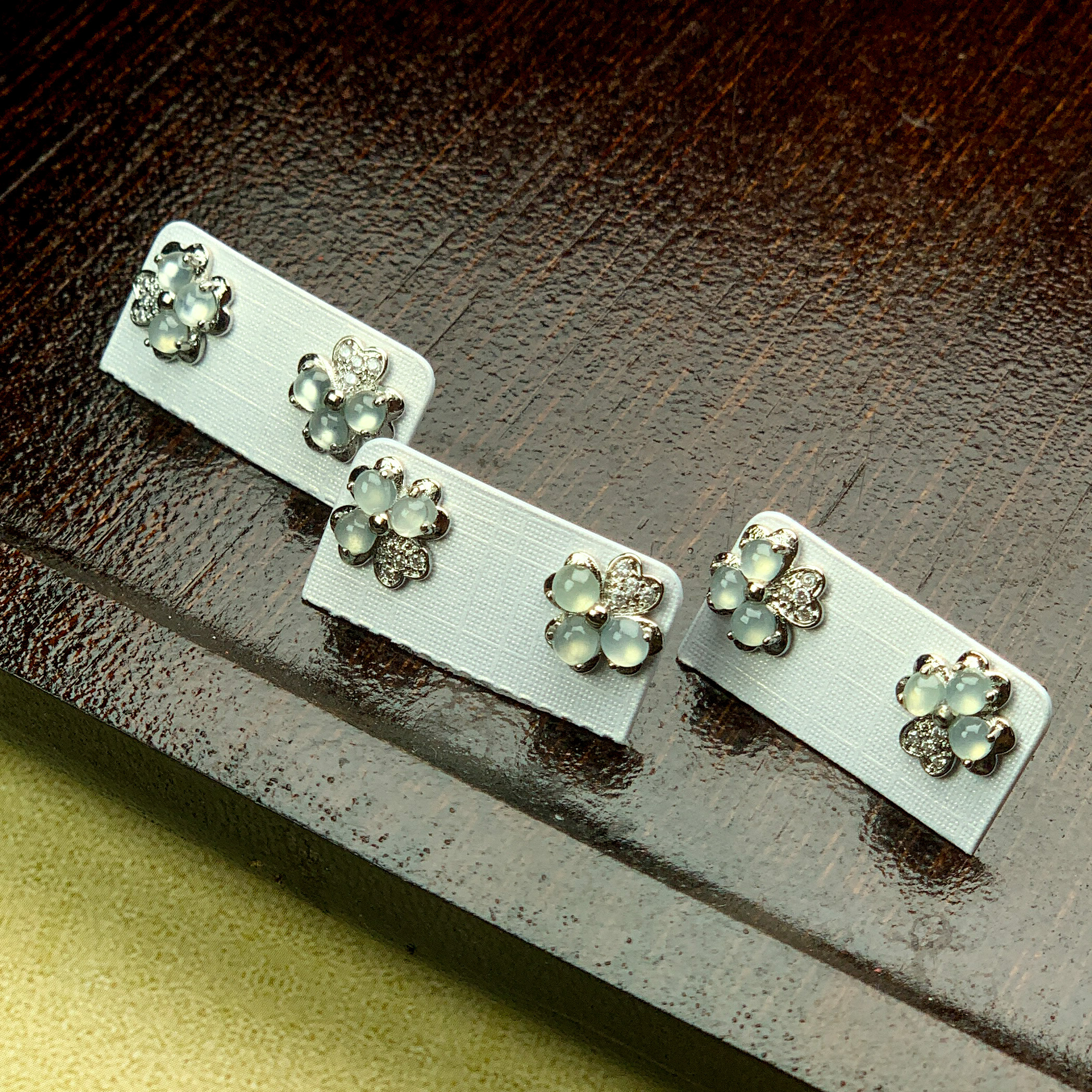 【挂件清货专场】天然翡翠耳钉多样性发一件@603658