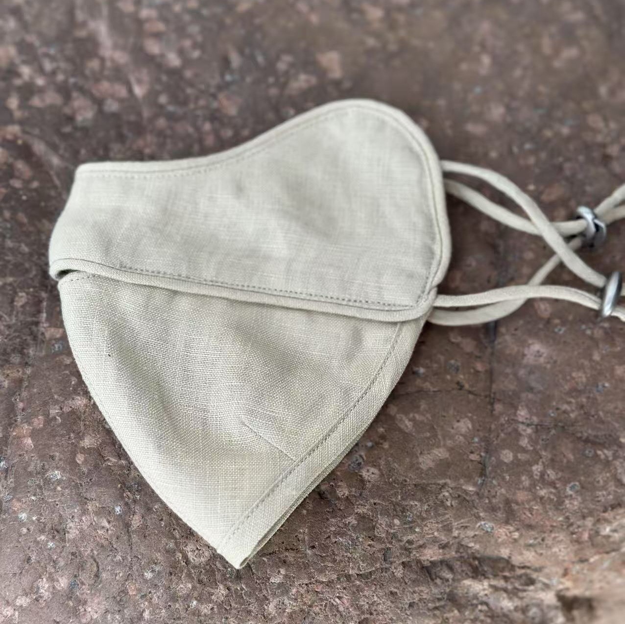 大禾自制:防菌防尘透气防晒成人防晒口罩