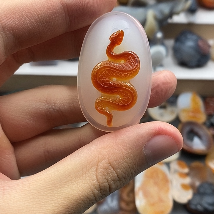 玛瑙/玉髓未镶嵌珠宝奇石