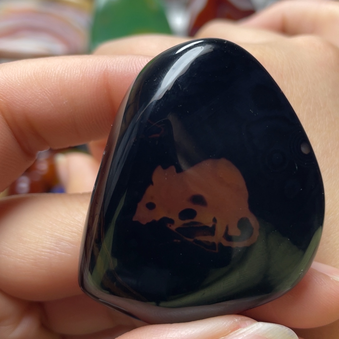 玛瑙/玉髓未镶嵌珠宝奇石