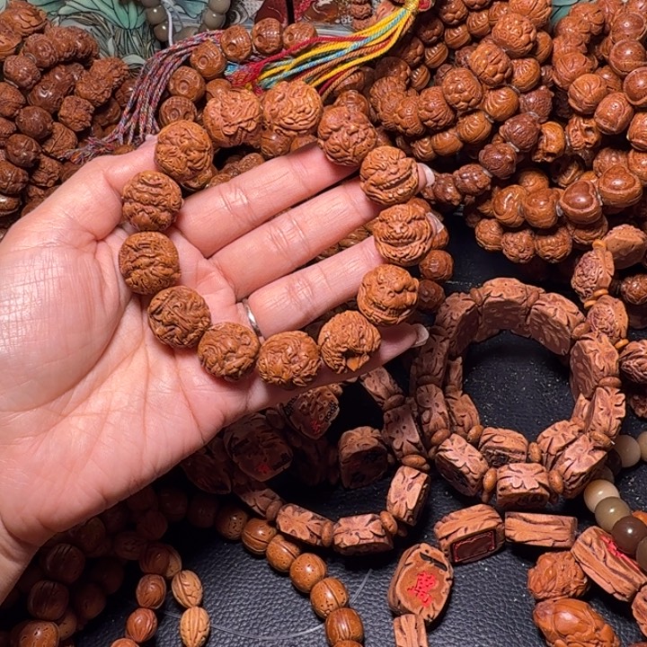 桃核吊坠十二生肖