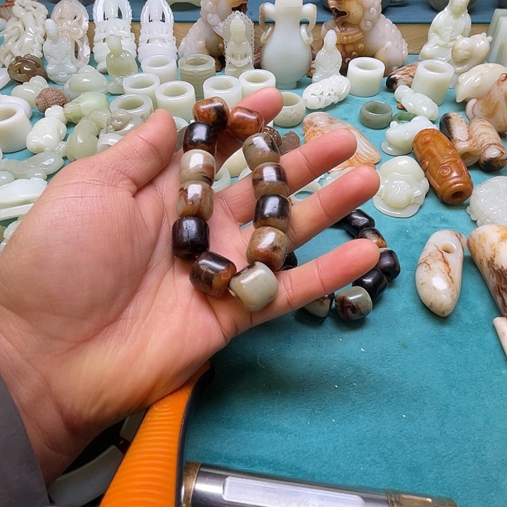 用***6工艺品陶瓷小挂件