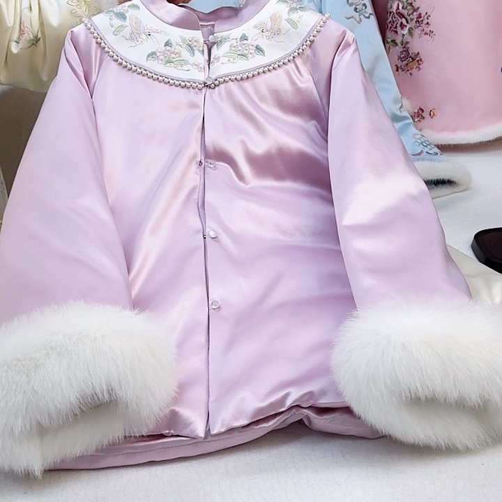 织绣紫色桑蚕丝冬款上衣
