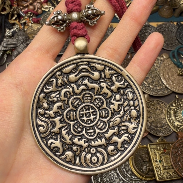 藏传文玩九宫如图