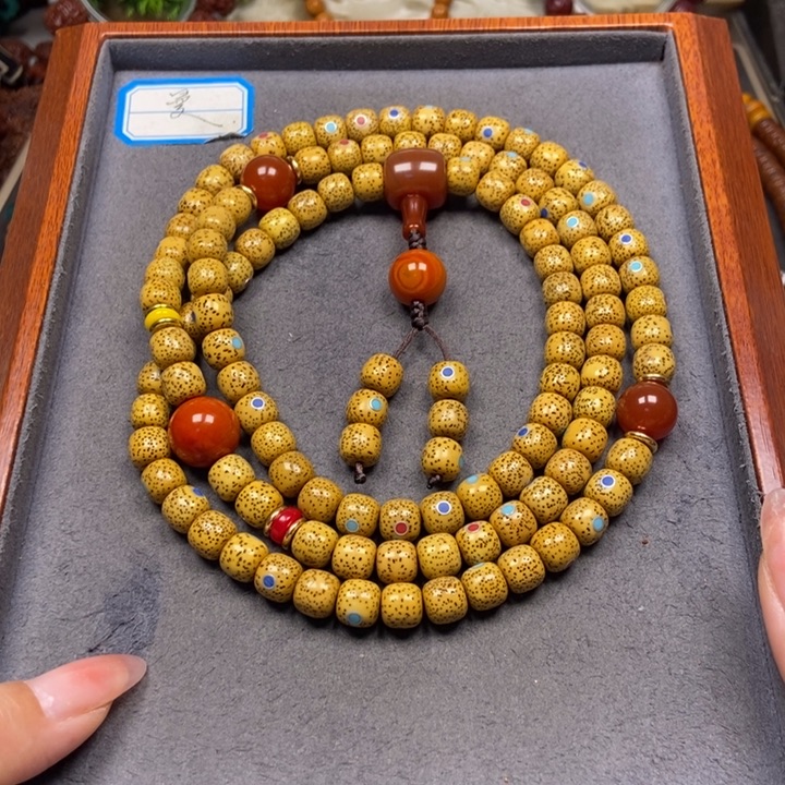 星月菩提吊坠菩提