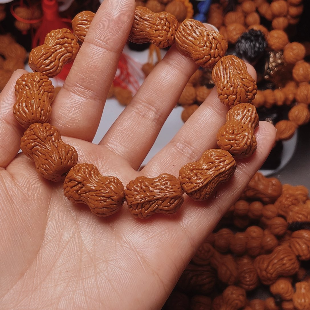 吊坠桃核龙纹桃枭