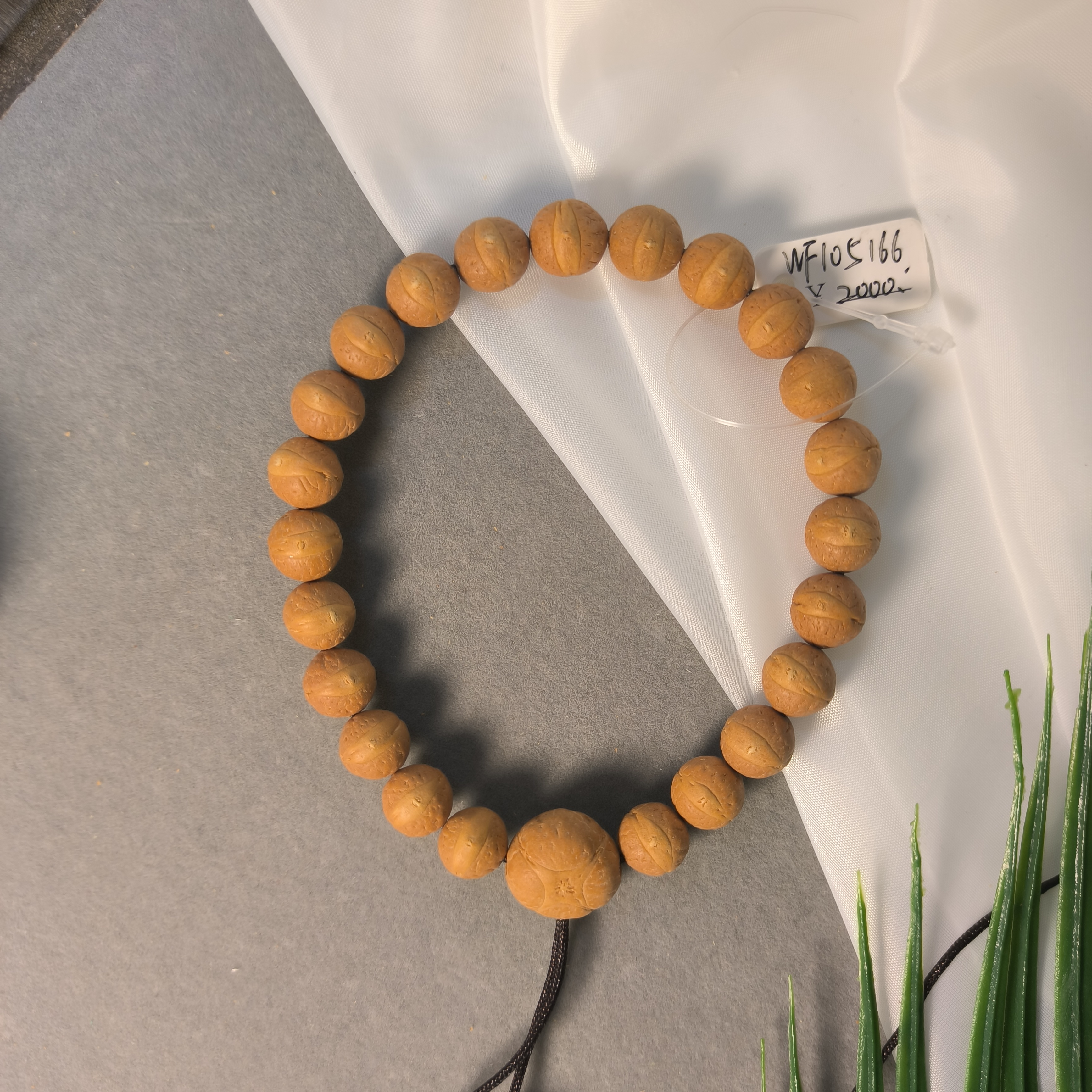 【WF105166】10.5mm凤眼高品质尼泊尔菩提文玩手串念珠单圈