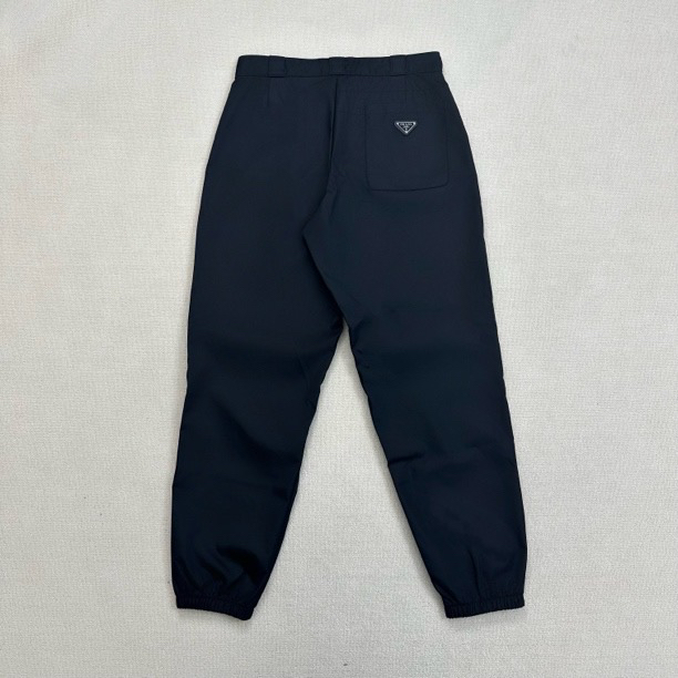 全新未使用 Prada/普拉达 三角钢标尼龙休闲裤/48码/WL0480