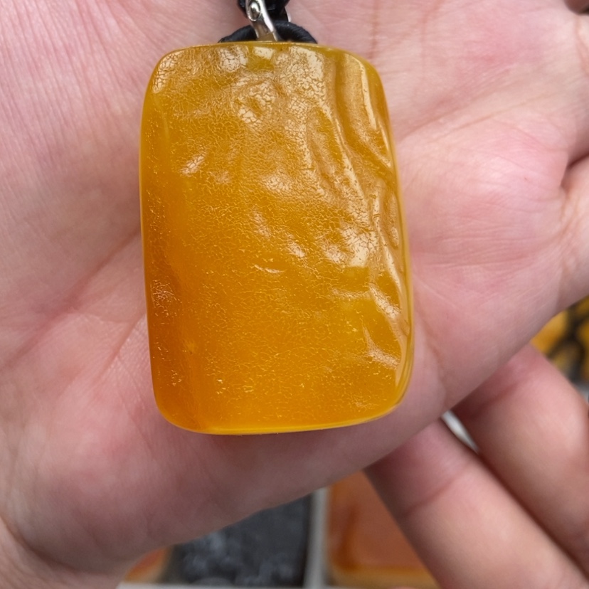 【闪购商品】琥珀珠宝奇石未镶嵌