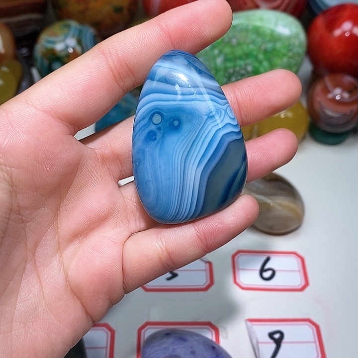 未镶嵌玛瑙/玉髓珠宝奇石和**语