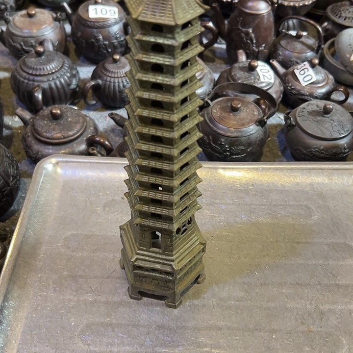 青***。黄铜摆件，文房摆件