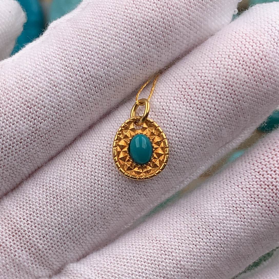 绿松石配饰18K金镶嵌