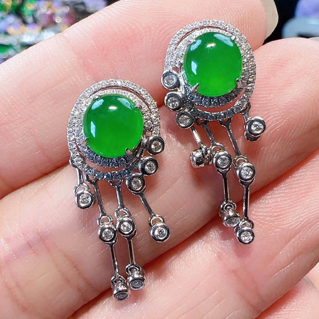 翡翠耳饰18K金镶嵌签收后24小时鉴赏期