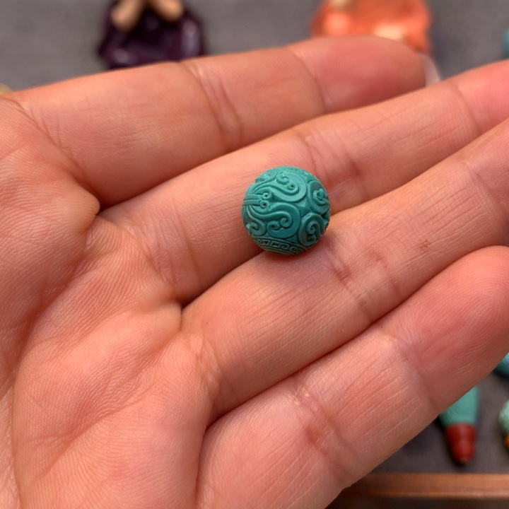 绿松石颈饰未镶嵌