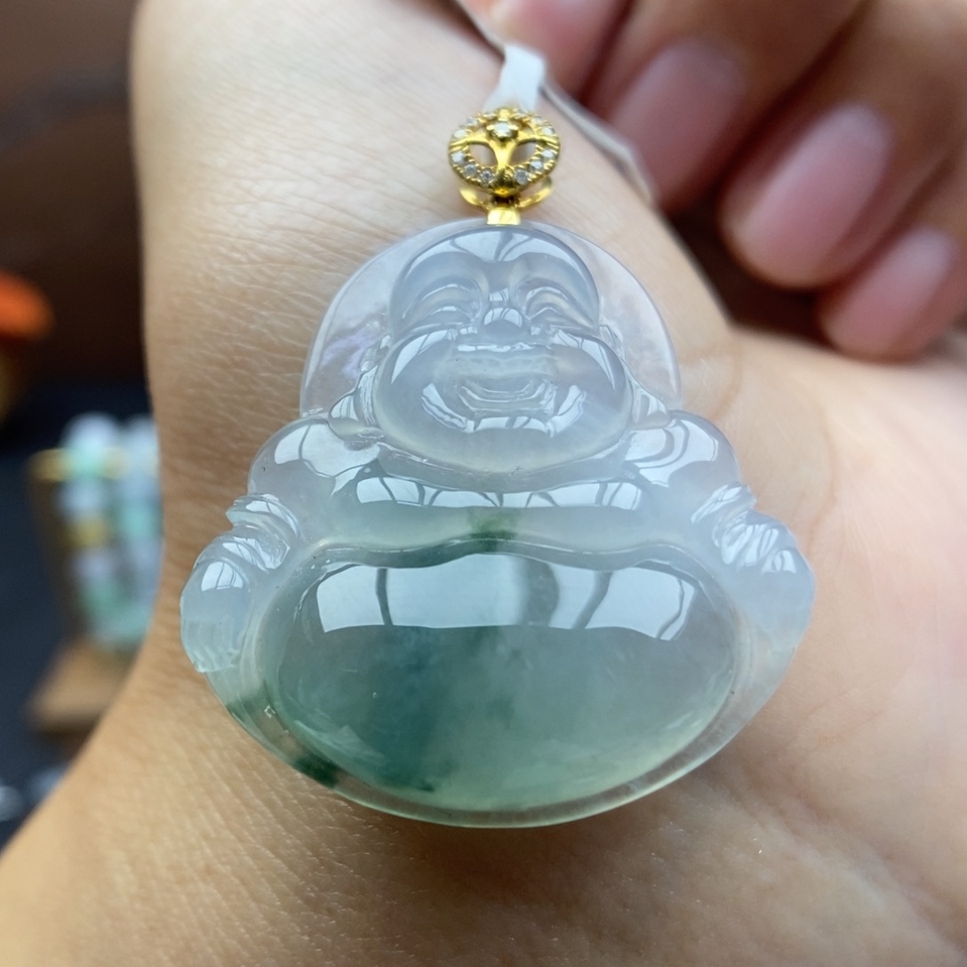 【闪购商品】颈饰18K金镶嵌翡翠90