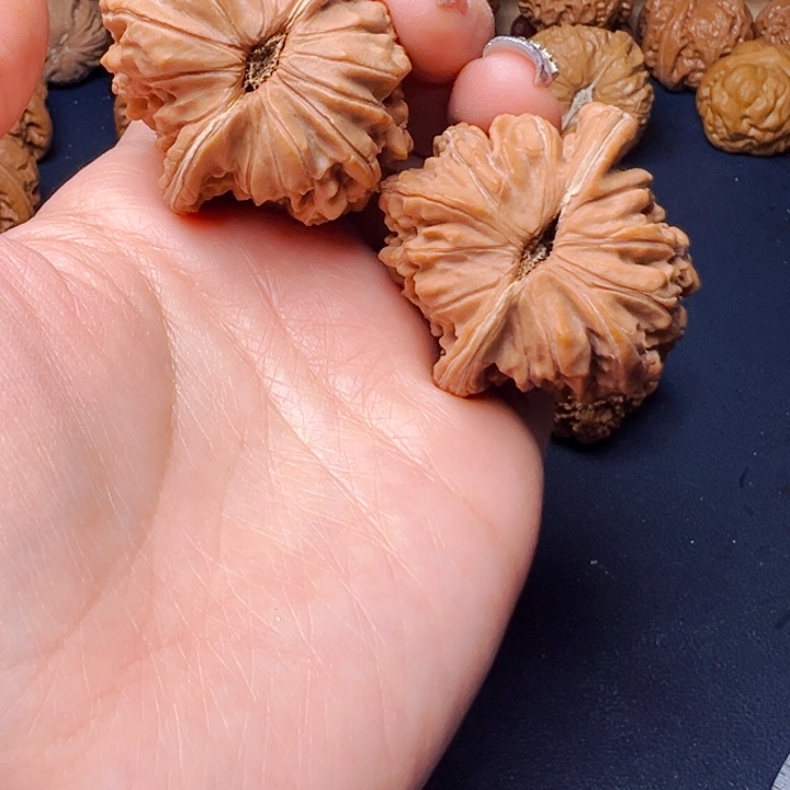 文玩核桃吊坠楼43，