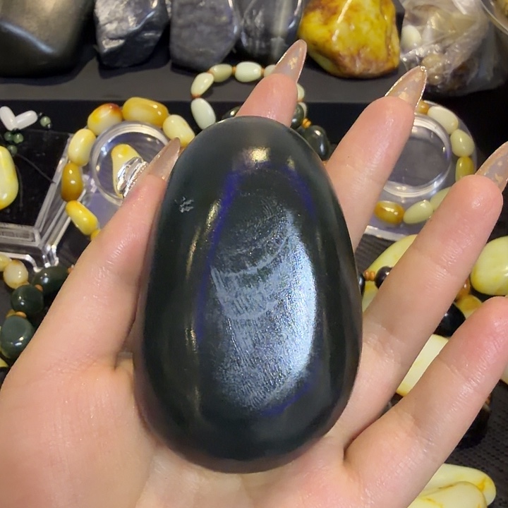 橘***喵和田玉未镶嵌挂件