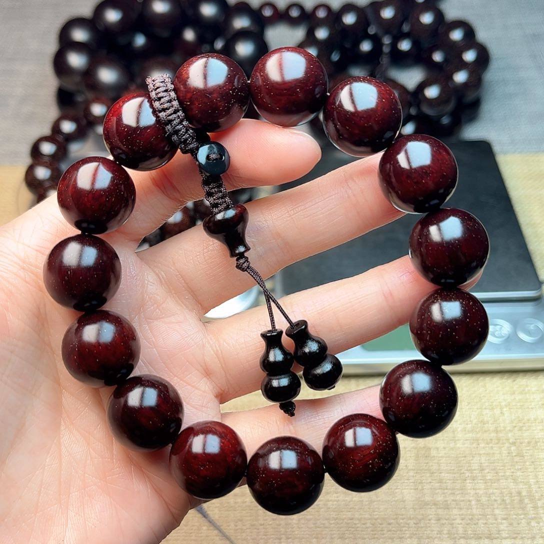 檀香紫檀（小叶紫檀）1.5多星