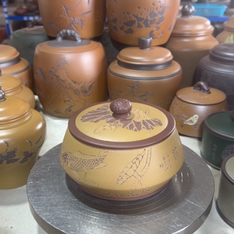 紫砂茶叶罐。。。。。。。。。。