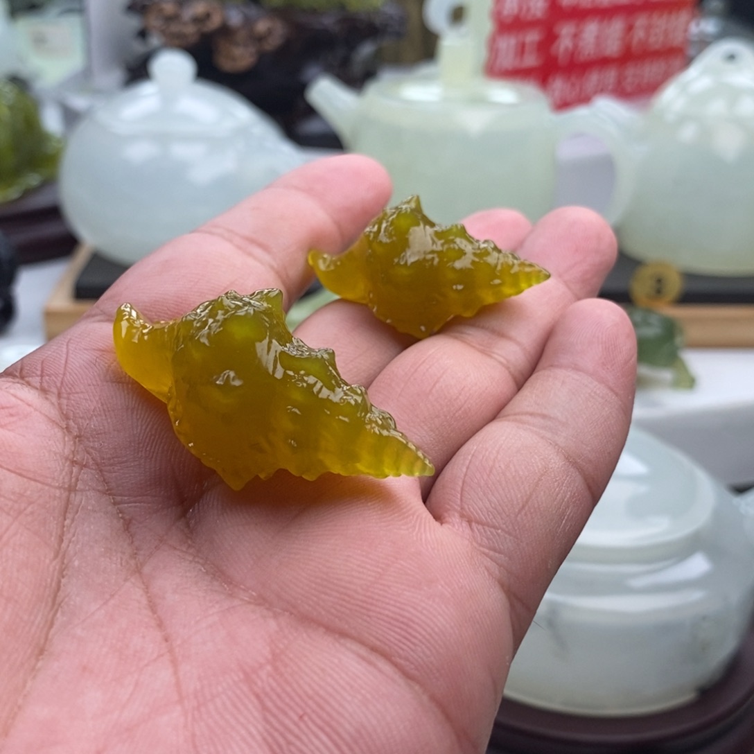 第***象未镶嵌岫玉四大名玉手把件