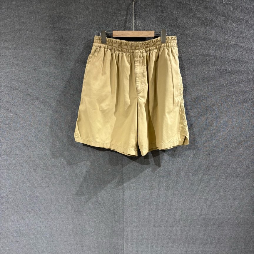 99新 BOTTEGA VENETA/葆蝶家 卡其色休闲短裤 L码/8395
