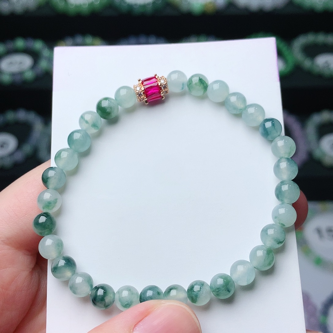 翡翠手链未镶嵌翡翠