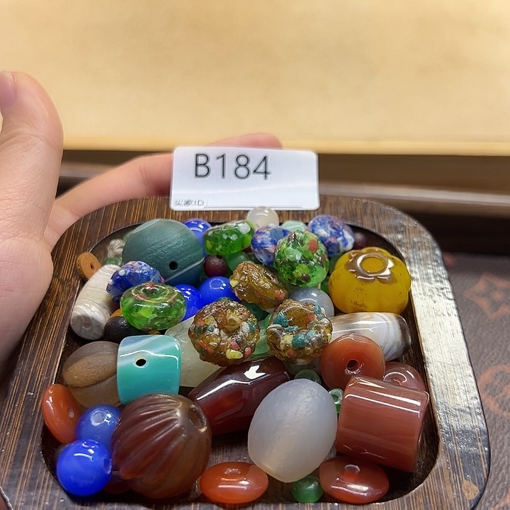 玛瑙/玉髓未镶嵌手链B184