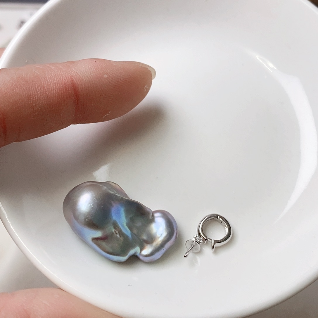 淡水珍珠颈饰银S925镶嵌翻****豆