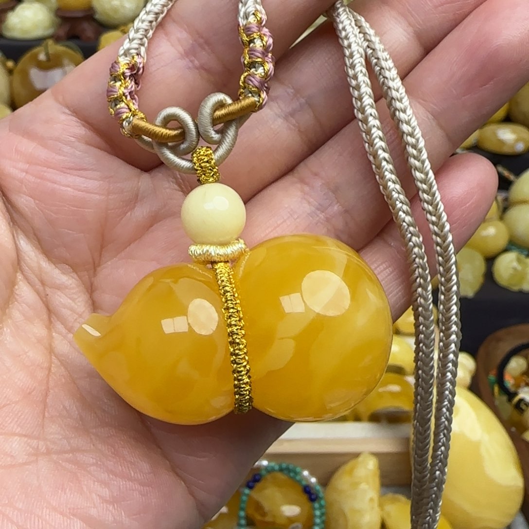 蜜蜡套链未镶嵌天然焦皮料蜜蜡葫芦吊坠