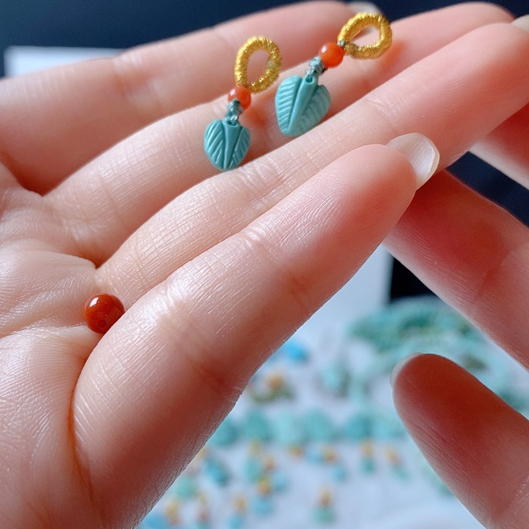 南红玛瑙颈饰未镶嵌