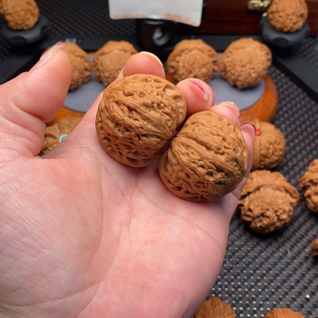 文玩核桃把件全品铁锤40尺镶嵌款