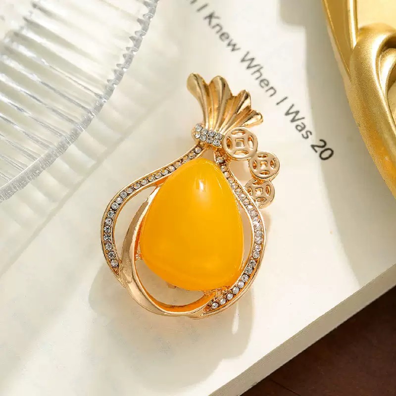 铜合金合成锆石胸针 铜合金【黄色福袋胸针】XZ-0167